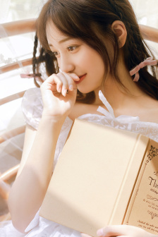 《睡美人》完整版在线观看